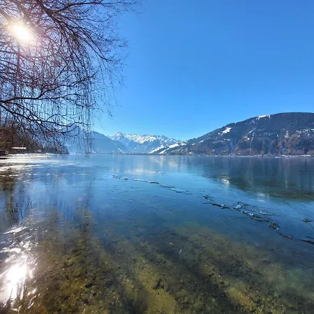 Waterfront Zell Am - Steinbock Apartment