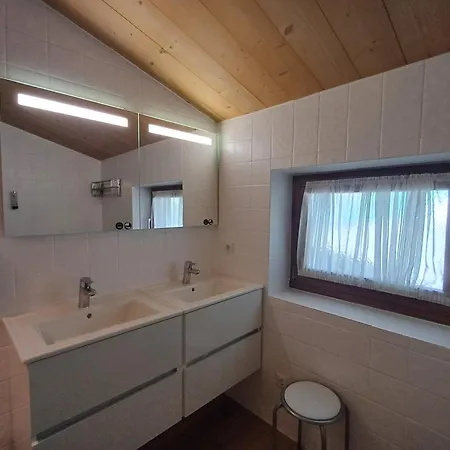 ووترفرونت أبارتمنتس - ستينبوك لودجيز *