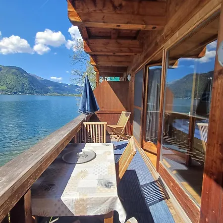 ووترفرونت أبارتمنتس - ستينبوك لودجيز * زيل أم سي